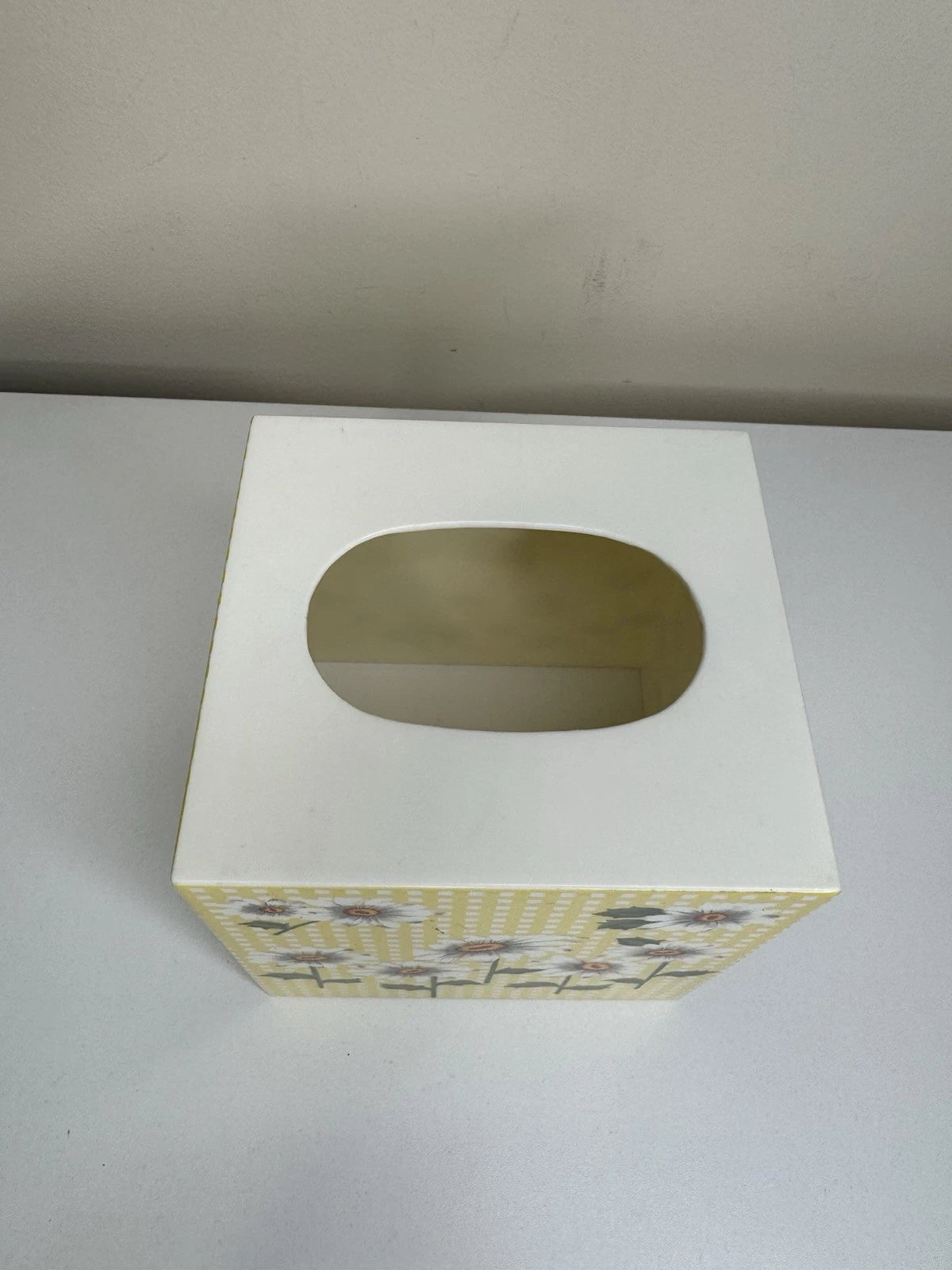 Vintage Square Tissue Box Cover 1970’s Acrylic White Daisies Yellow Gingham | eBay