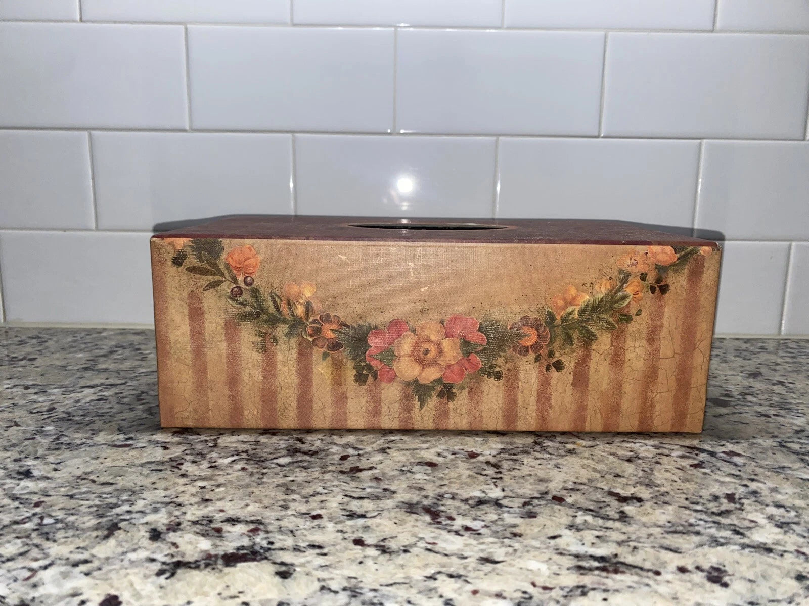 Bob's Boxes “Floral Swag” Tissue Box Cover Holder Susan A Winget Primitive | eBay