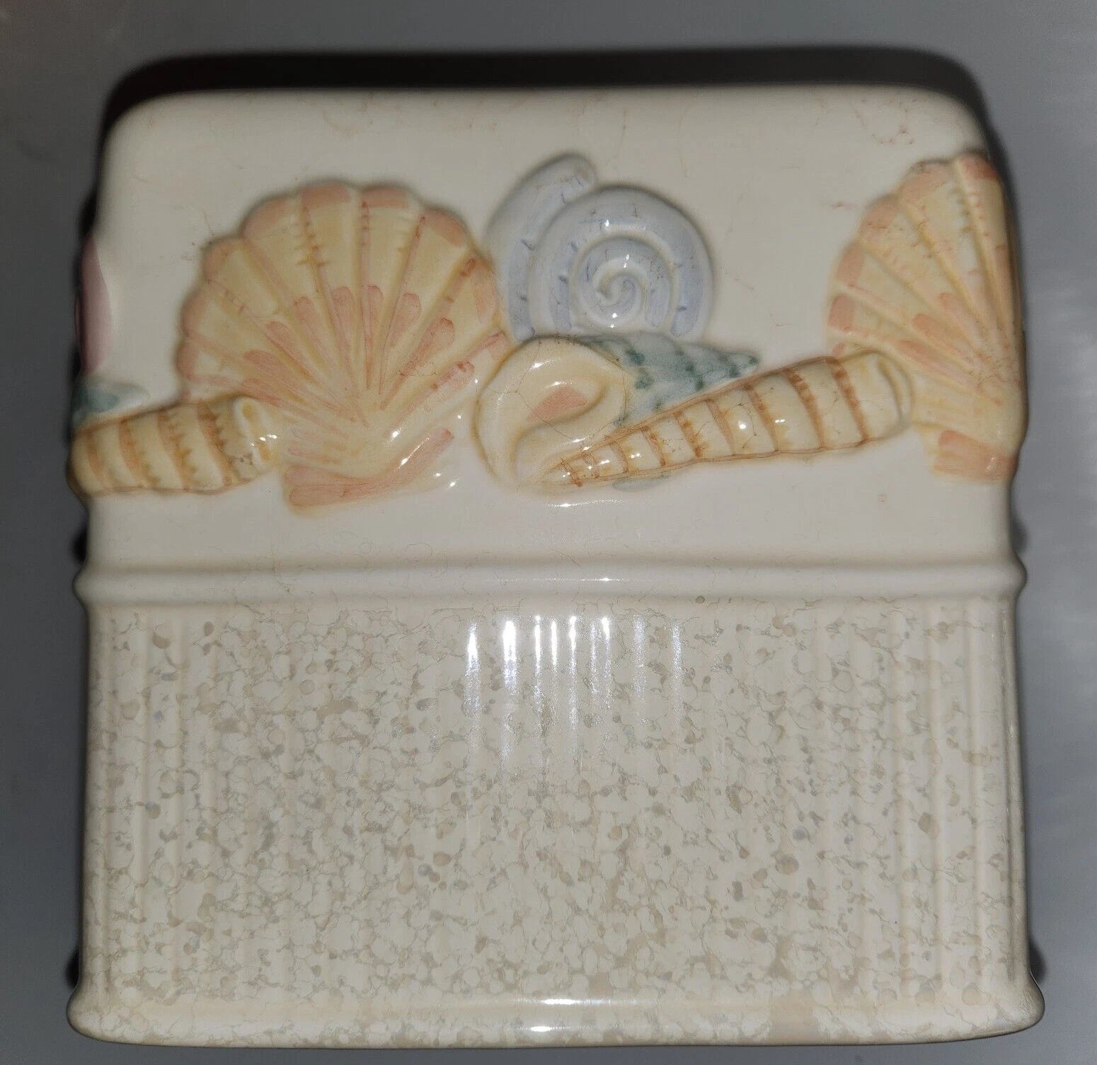 JC Penney BEACH FRONT Seashell Tissue Box Cover Embossed Ceramic Coastal Ocean | eBay
