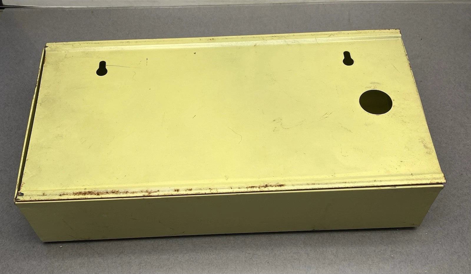 Vintage Midcentury Metal Kleenex Tissue Holder Flowers | eBay