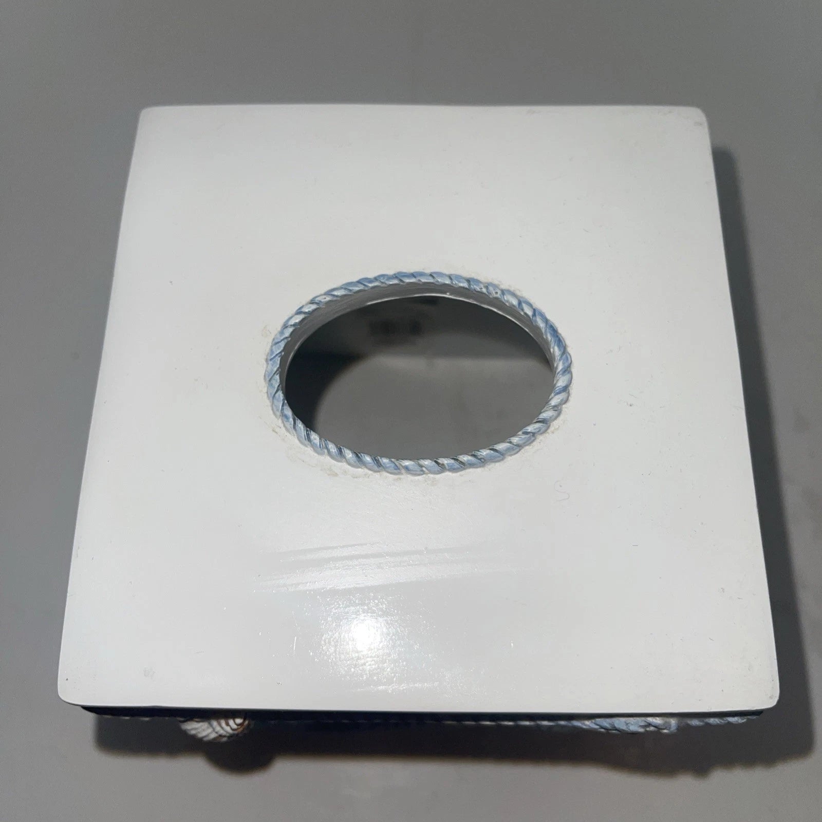 Avanti Linens Island View Tissue Box Cover Blue and Beige H 5 3/4"x D 5 1/4" | eBay