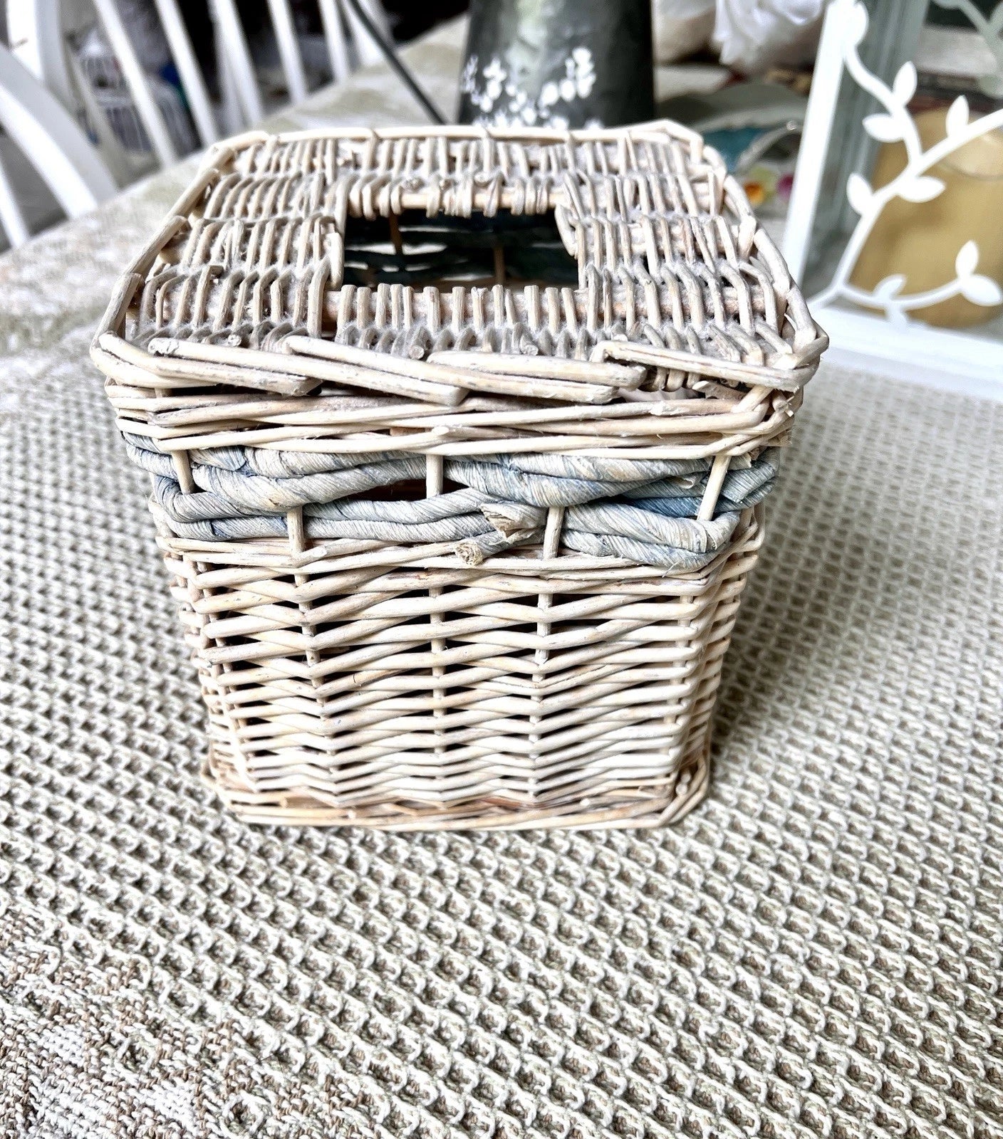 Tissue Box Cover Woven White Wicker Farmhouse Granny Core Cottage Core Country | eBay
