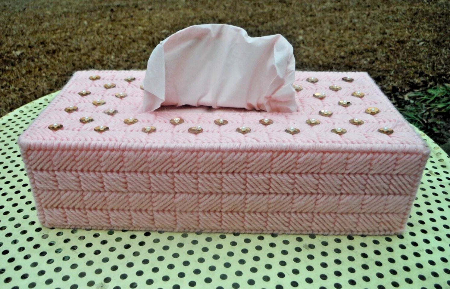 Vintage Needlework Rectangular Pink & Gold Tissue Box Cover & 1976 Box Tissues | eBay