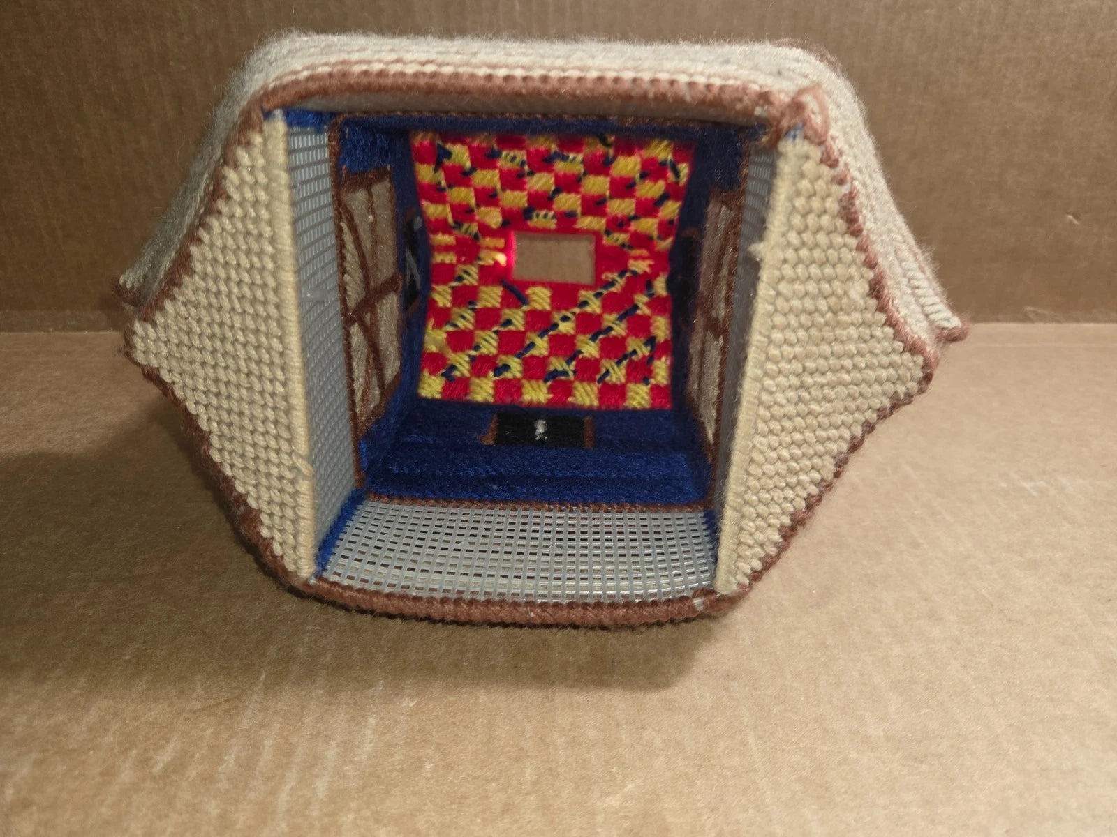 Tissue Box Holder Square Needlepoint Noahs Ark | eBay