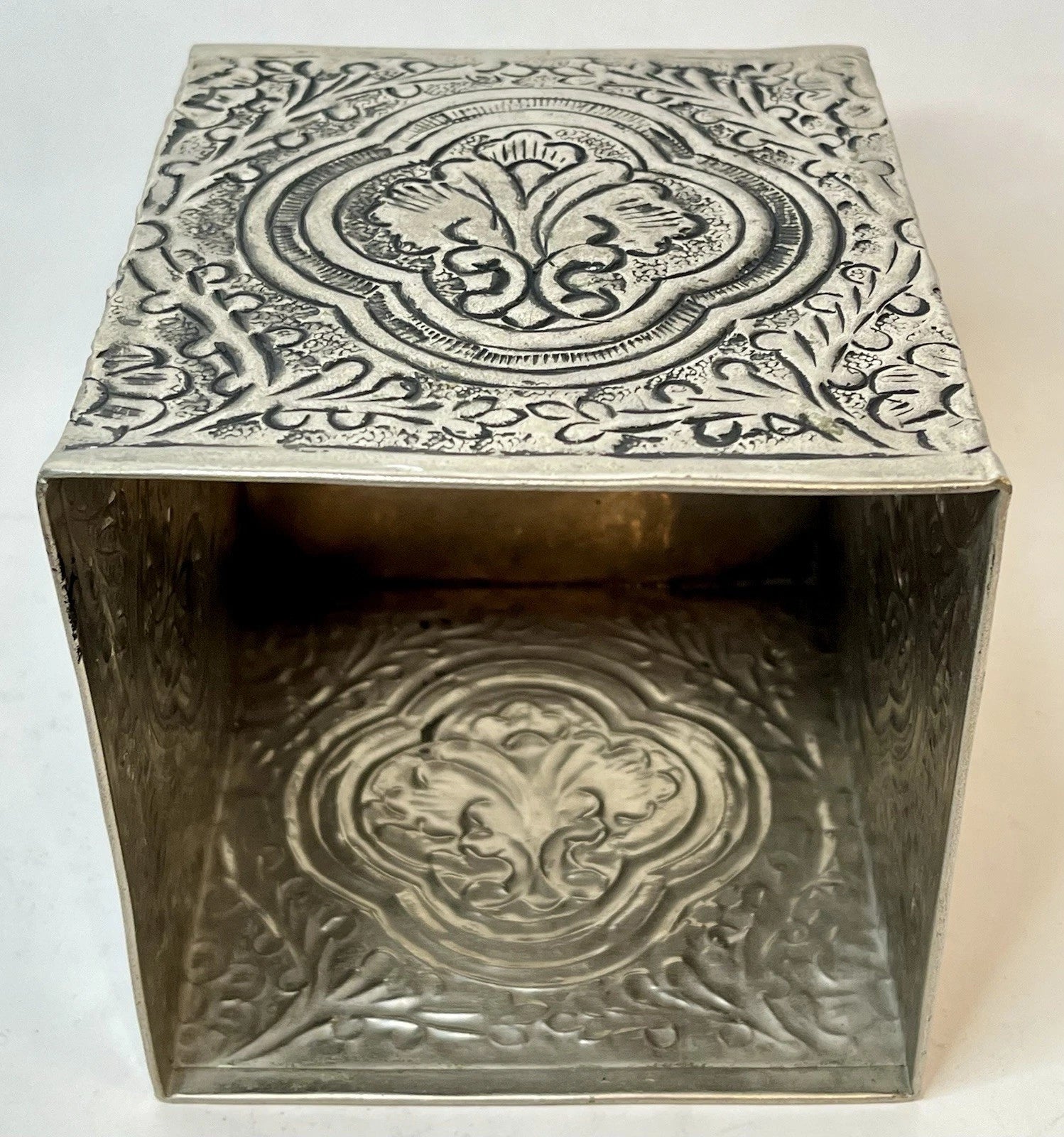 Vintage Pewter Embossed Metal Decorative Tissue Box Cover Fleur De Lis EUC | eBay