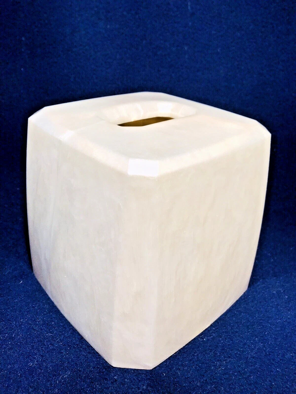 Acrylic Pearlized Faux Marble Creamy White Acrylic Tissue Box Cover Holder BB&B | eBay