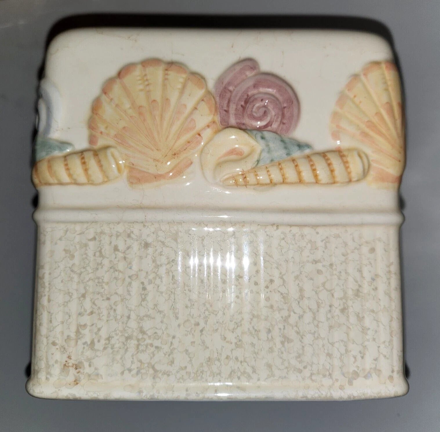JC Penney BEACH FRONT Seashell Tissue Box Cover Embossed Ceramic Coastal Ocean | eBay