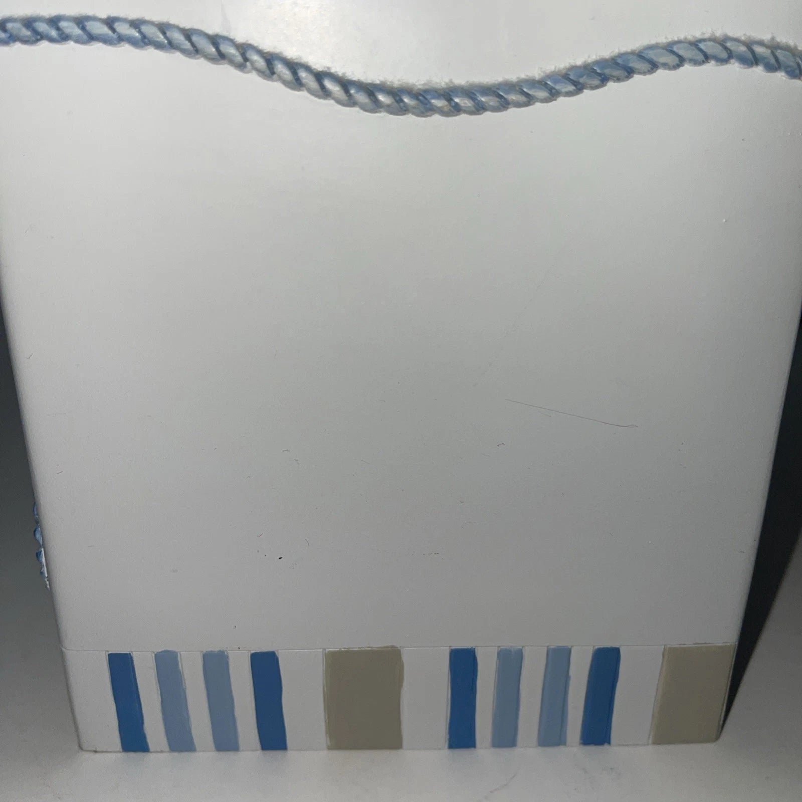 Avanti Linens Island View Tissue Box Cover Blue and Beige H 5 3/4"x D 5 1/4" | eBay