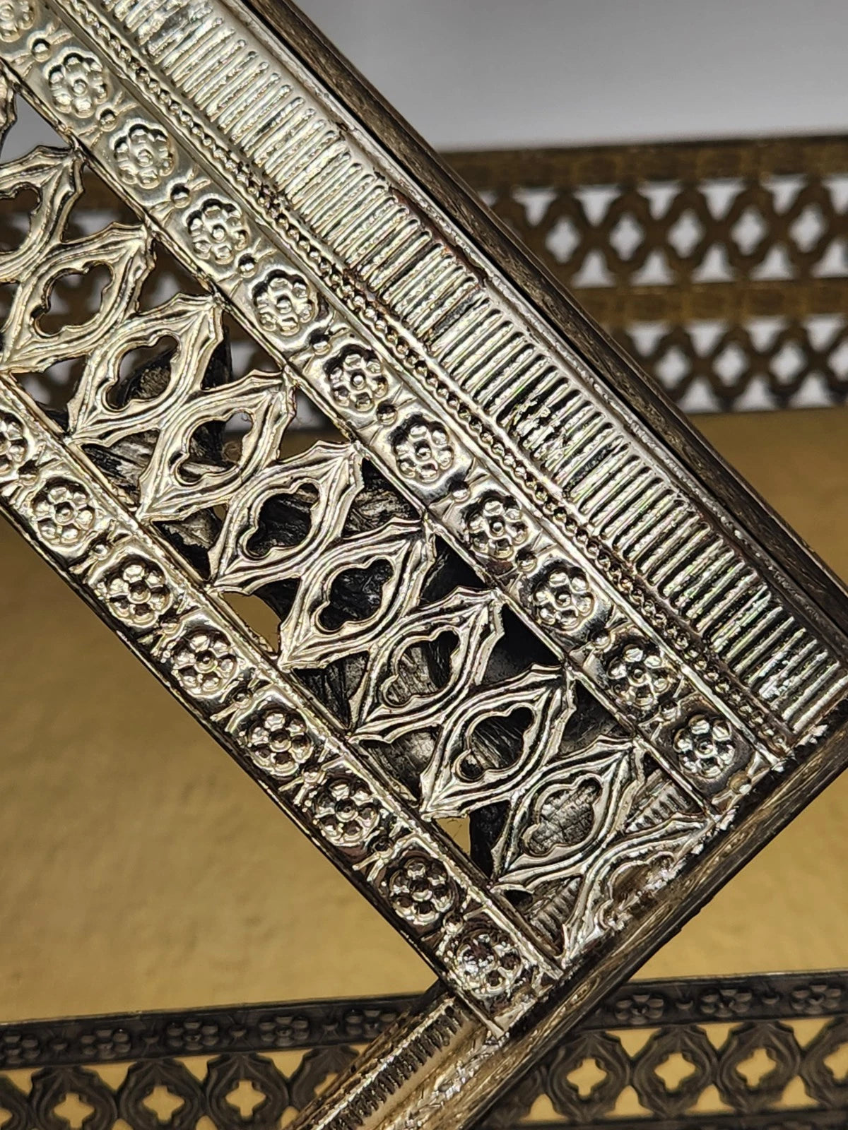 Vintage Gold Filigree Hollywood Regency Claw Footed w/Roses Tissue Box Holder | eBay