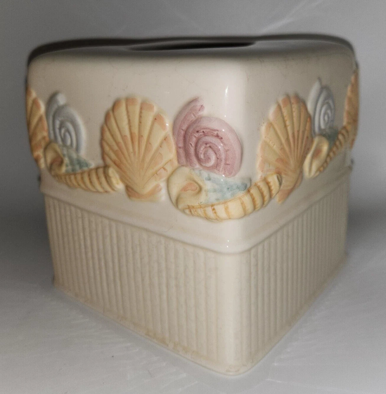 JC Penney BEACH FRONT Seashell Tissue Box Cover Embossed Ceramic Coastal Ocean | eBay