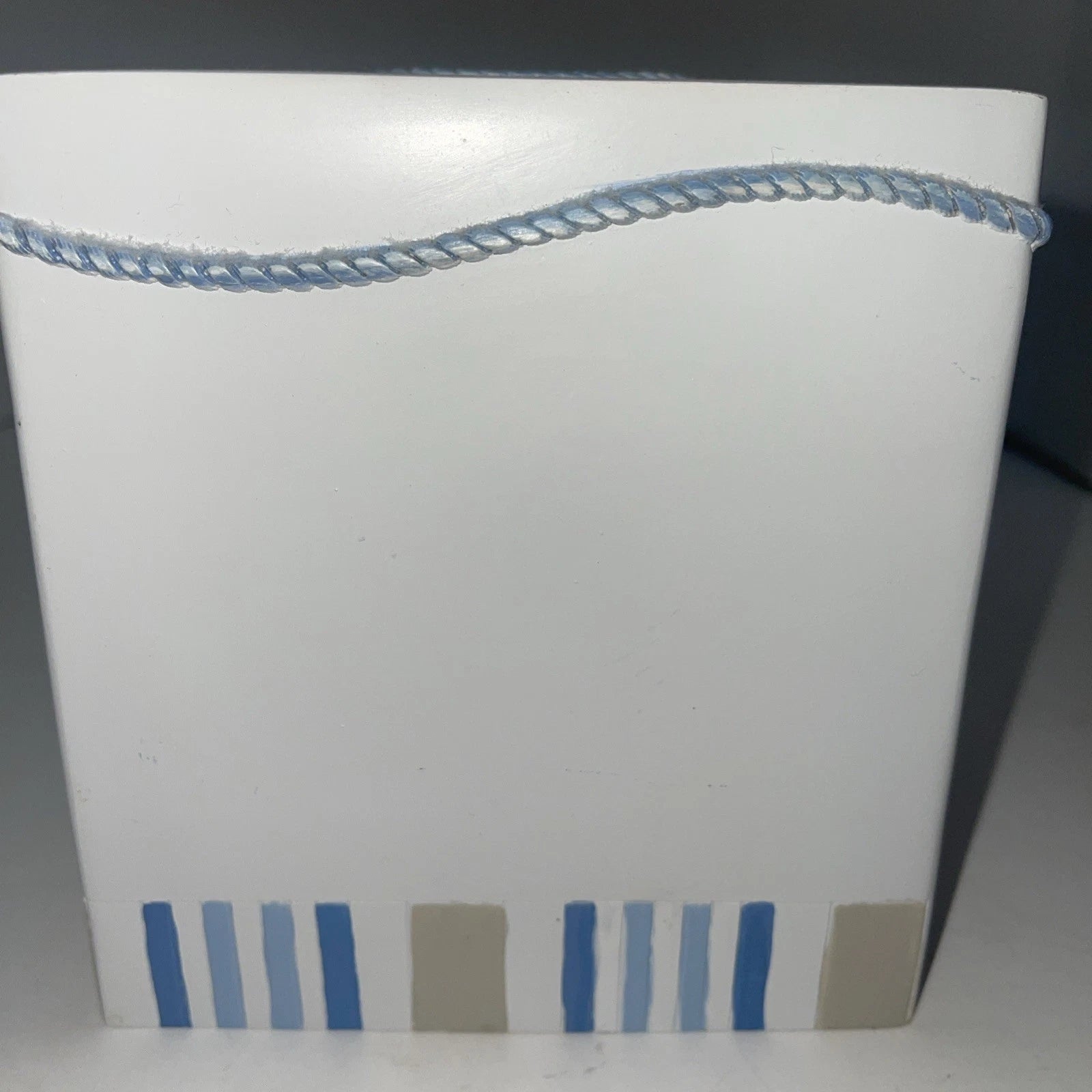 Avanti Linens Island View Tissue Box Cover Blue and Beige H 5 3/4"x D 5 1/4" | eBay