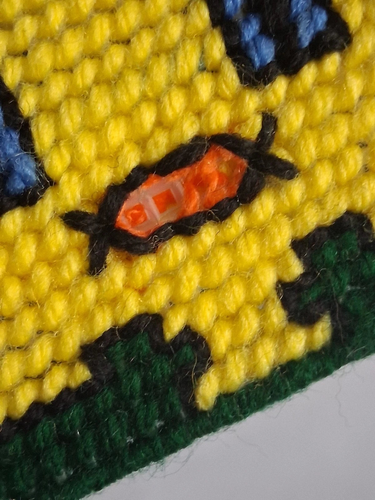 Tissue Box Cover Tweety Bird Nursery Classroom Yarn Cross Stitch Handmade Green | eBay