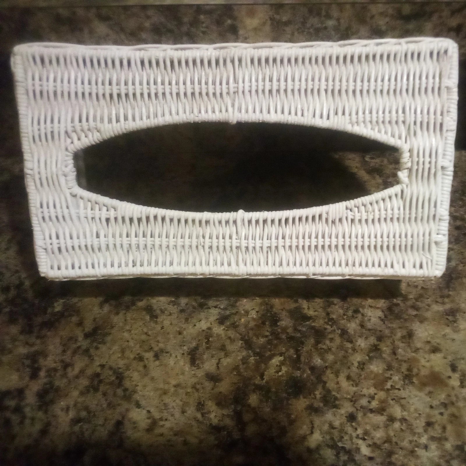 Vintage White Wicker Rattan Tissue Box Holder Cover - Cottage Core | eBay