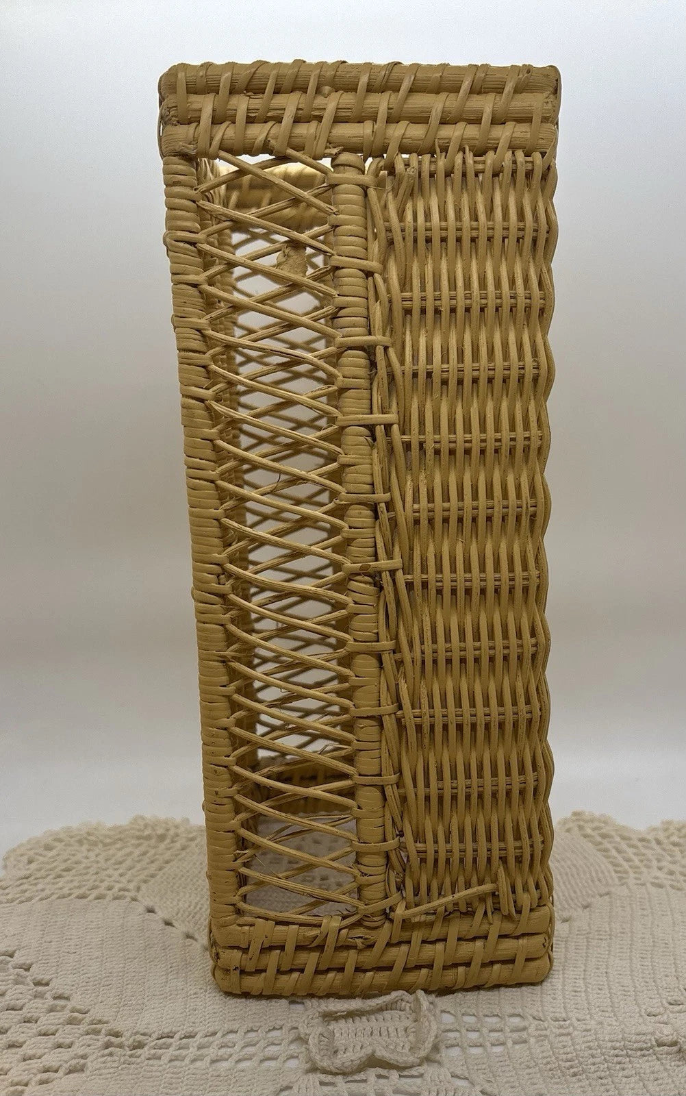 Vintage Wicker Rattan Tissue Box Cover Holder 10x5 Boho Cottagecore Grannycore | eBay