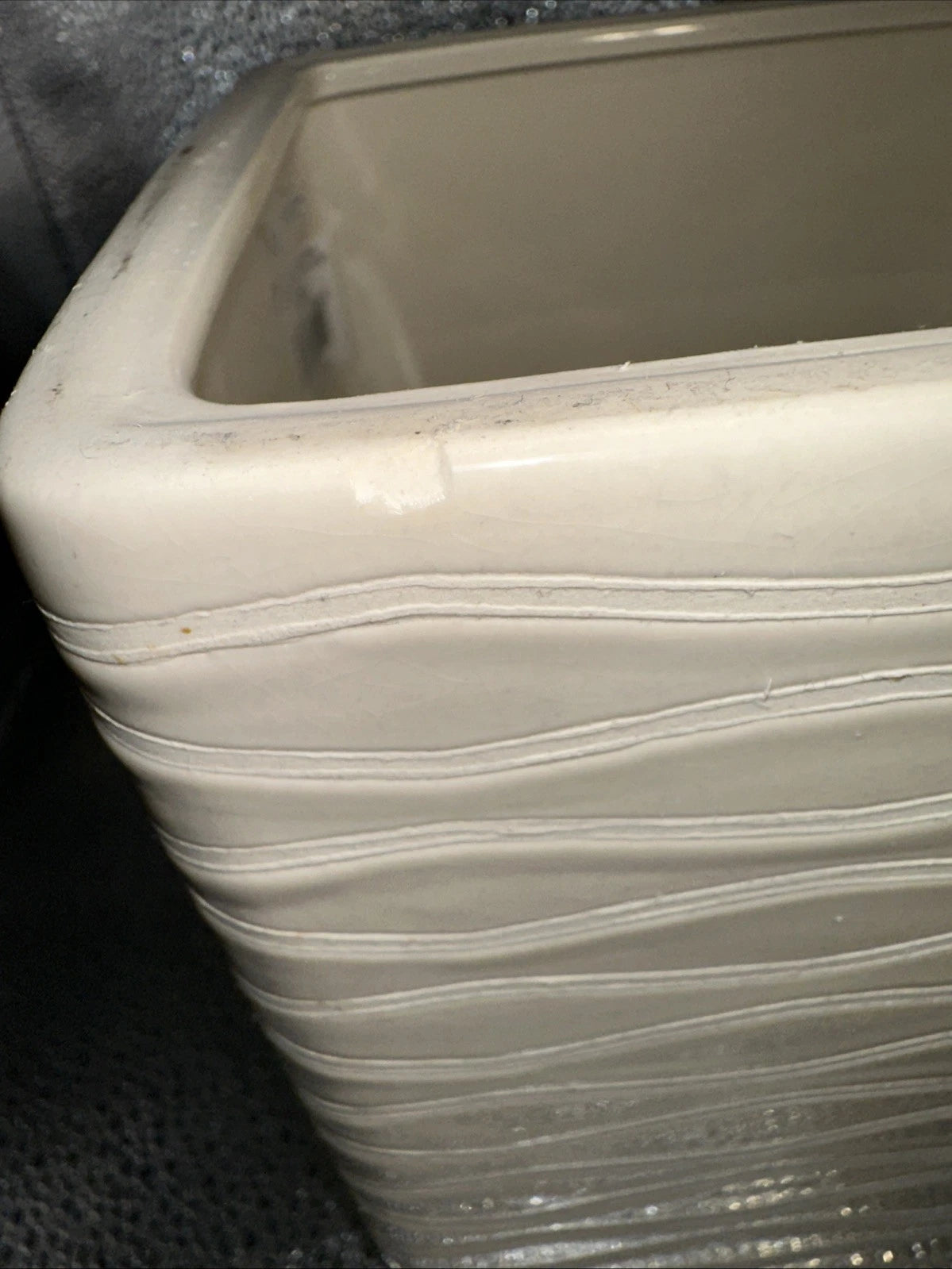 Croscill “Aqualonia” Tissue Box Cover Lines Textured Ribbed Ceramic | eBay