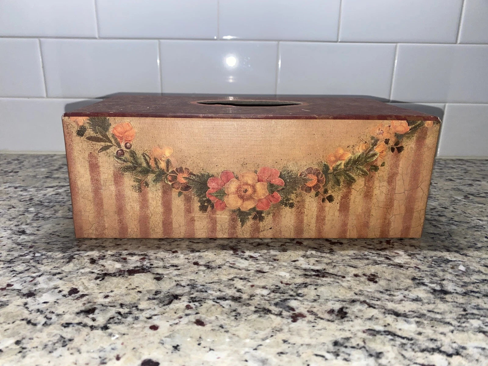 Bob's Boxes “Floral Swag” Tissue Box Cover Holder Susan A Winget Primitive | eBay