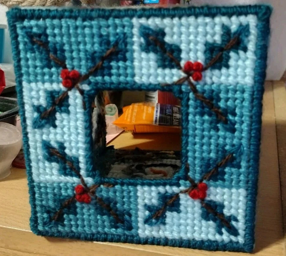 Plastic Canvas Christmas Snowman Tissue Box Cover. Handmade. | eBay