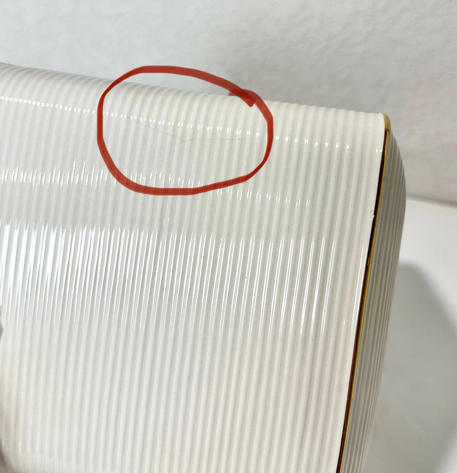 Charter Club Home Classic Ribbed Tissue Holder White /Gold Trim Preowned | eBay