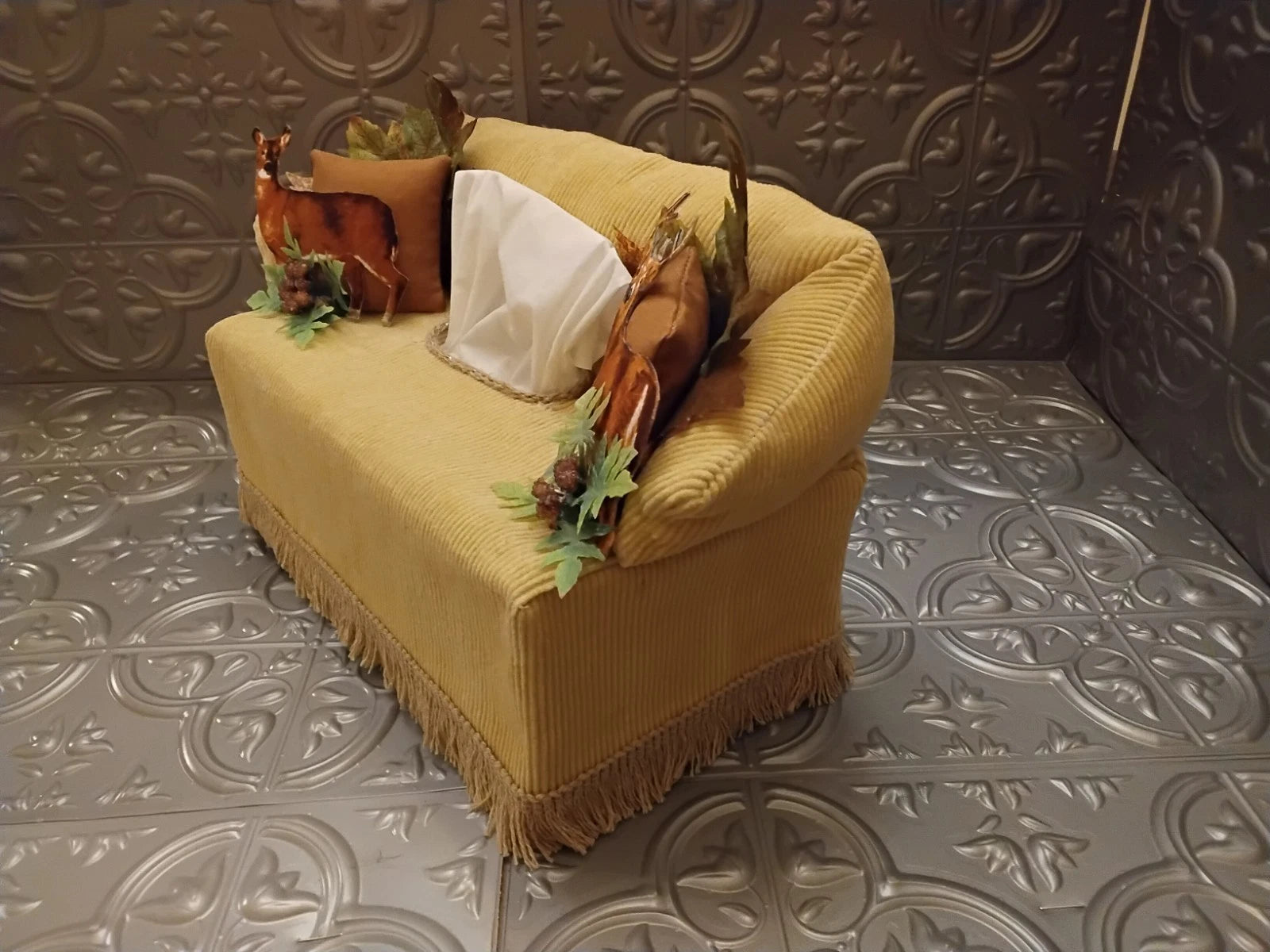 DEER SOFA TISSUE BOX COVER NEW HANDMADE FREE TISSUES | eBay