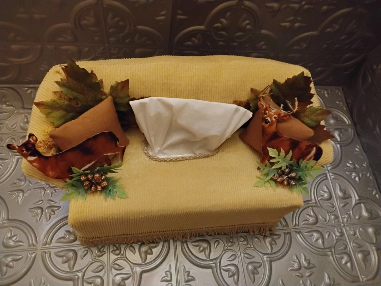 DEER SOFA TISSUE BOX COVER NEW HANDMADE FREE TISSUES | eBay