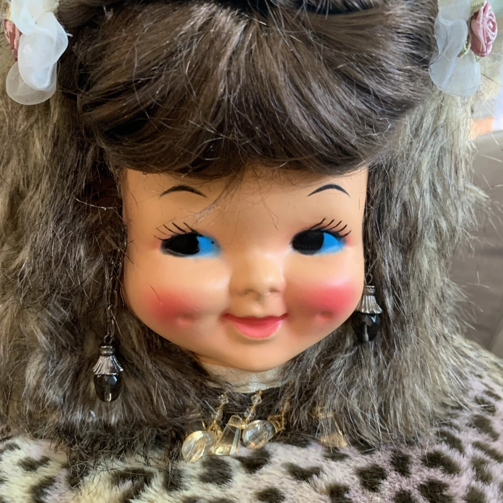 Vtg 70's Doll Head Face brown HAIR Tissue Box Cover Dispenser KITSCH Side Eyes | eBay