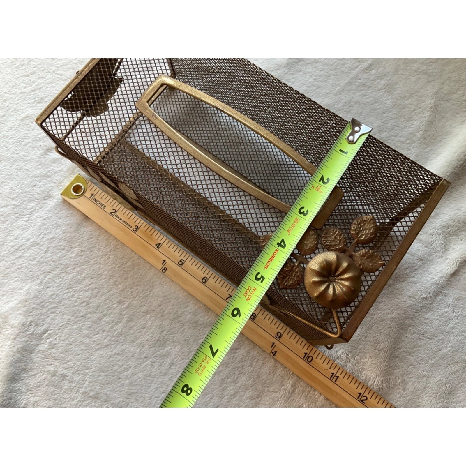 VTG MCM Tissue Box Cover Gold Tone Wire Mesh Hollywood Regency Leaves Flowers 3D | eBay