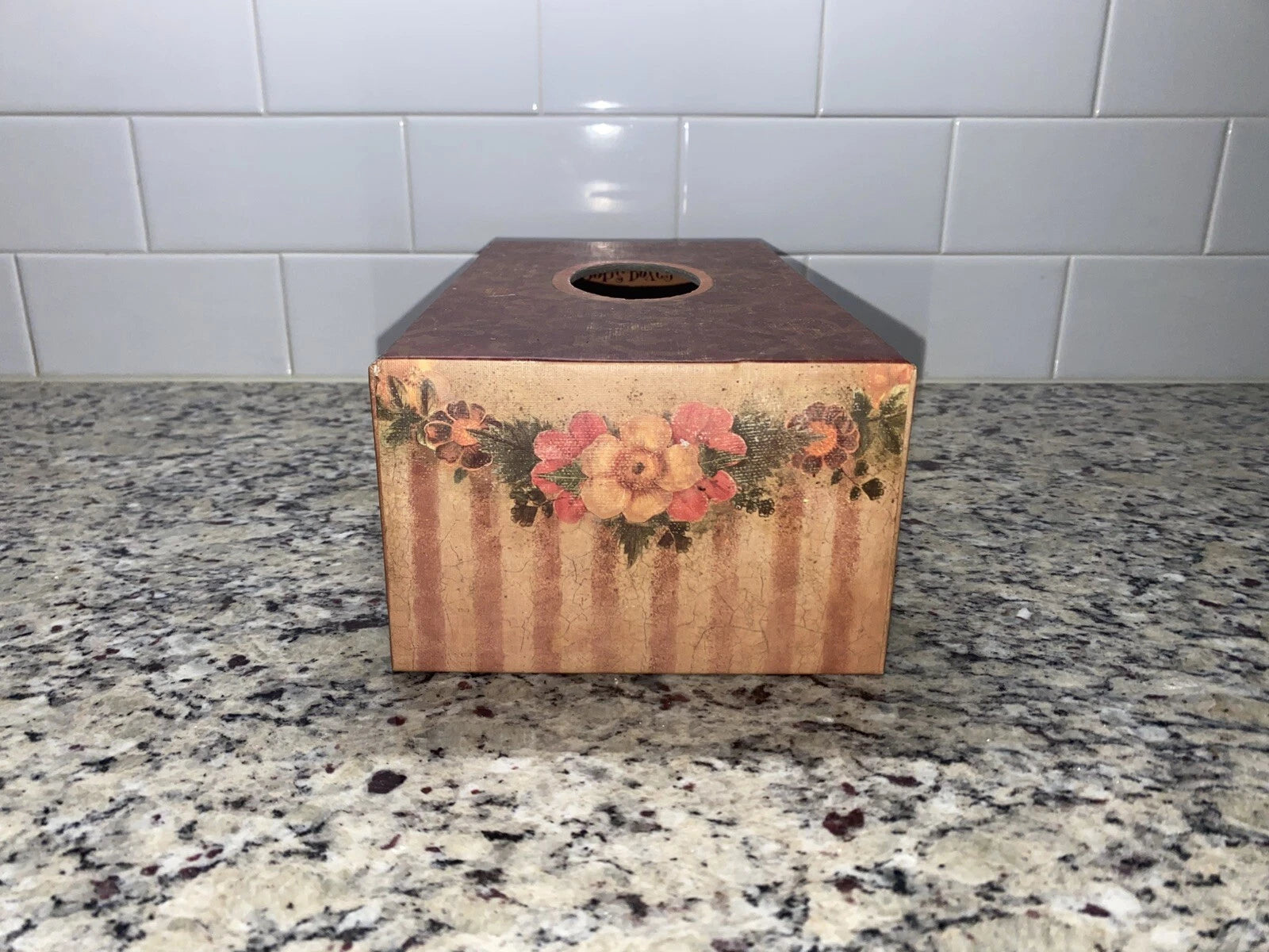 Bob's Boxes “Floral Swag” Tissue Box Cover Holder Susan A Winget Primitive | eBay