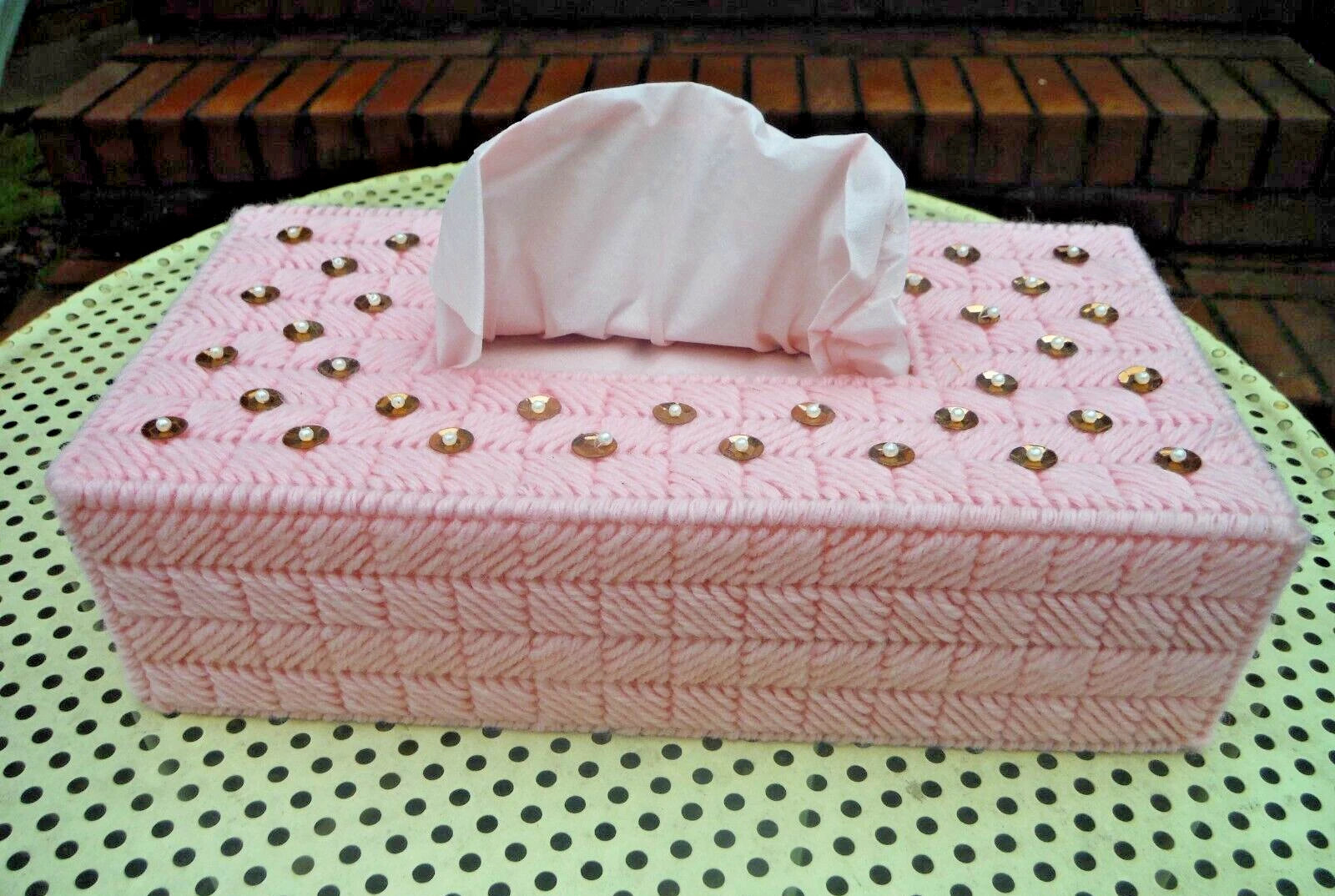 Vintage Needlework Rectangular Pink & Gold Tissue Box Cover & 1976 Box Tissues | eBay