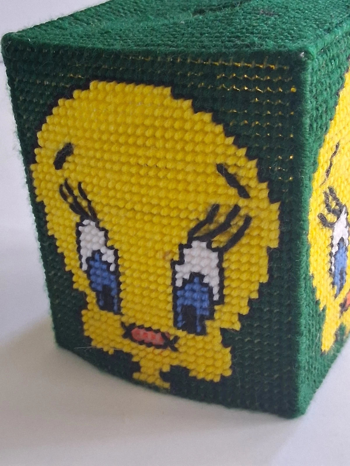 Tissue Box Cover Tweety Bird Nursery Classroom Yarn Cross Stitch Handmade Green | eBay