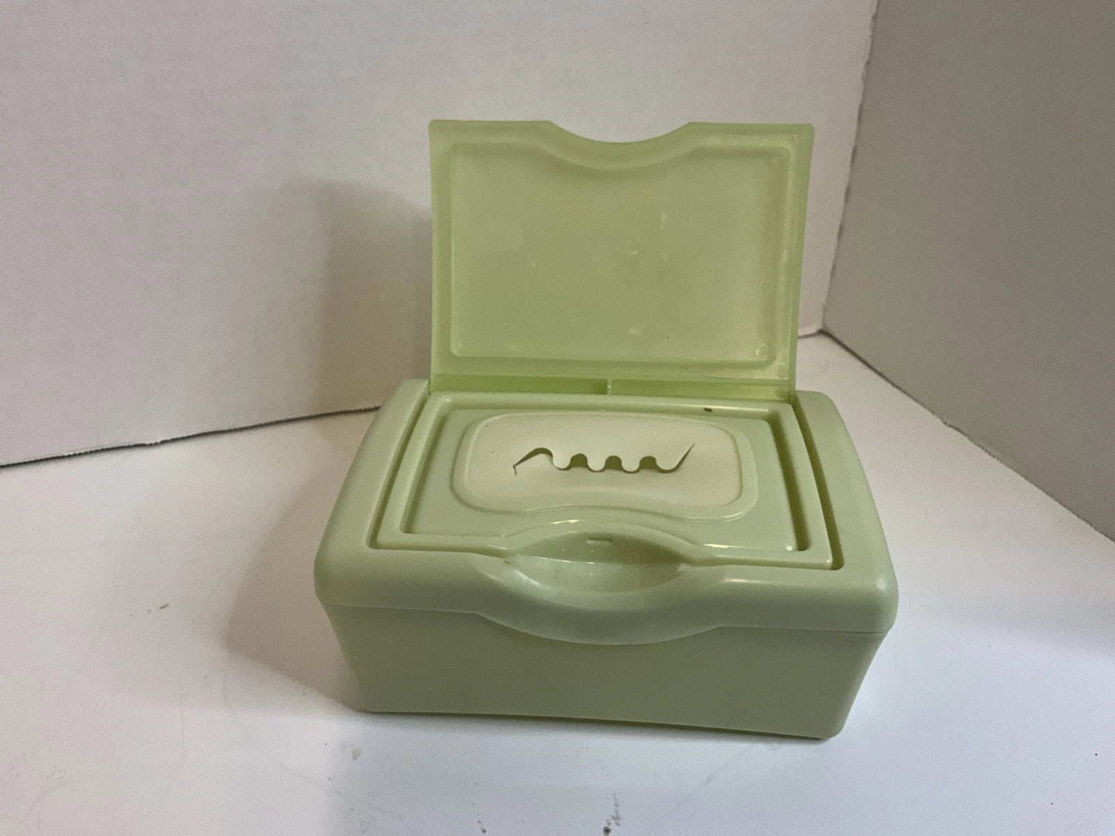 2012 Scott Flushable Adult Wipes Container Light Green Refillable 6” | eBay