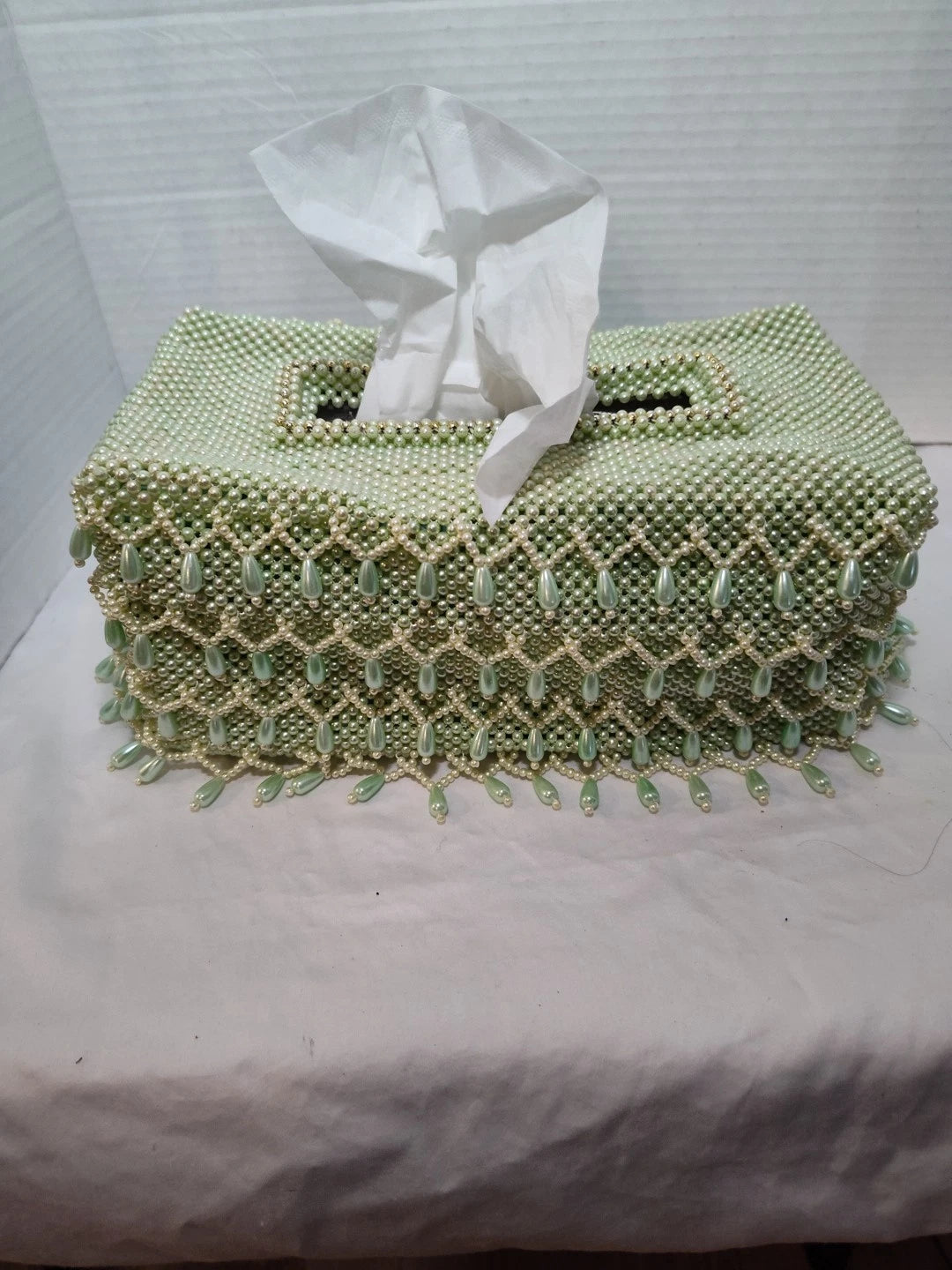 Handmade Green & White Beaded Tissue Box Cover 9.5"x4.5"x 5.5" Standard box size | eBay