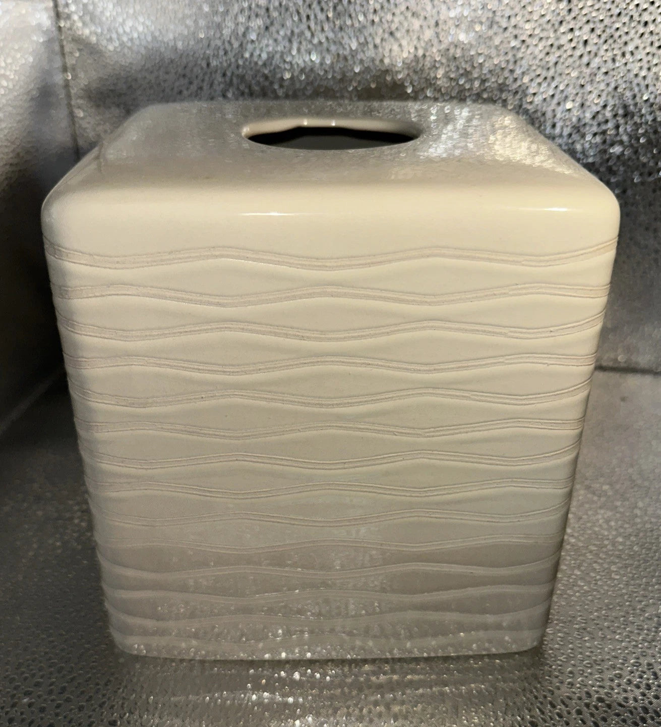 Croscill “Aqualonia” Tissue Box Cover Lines Textured Ribbed Ceramic | eBay