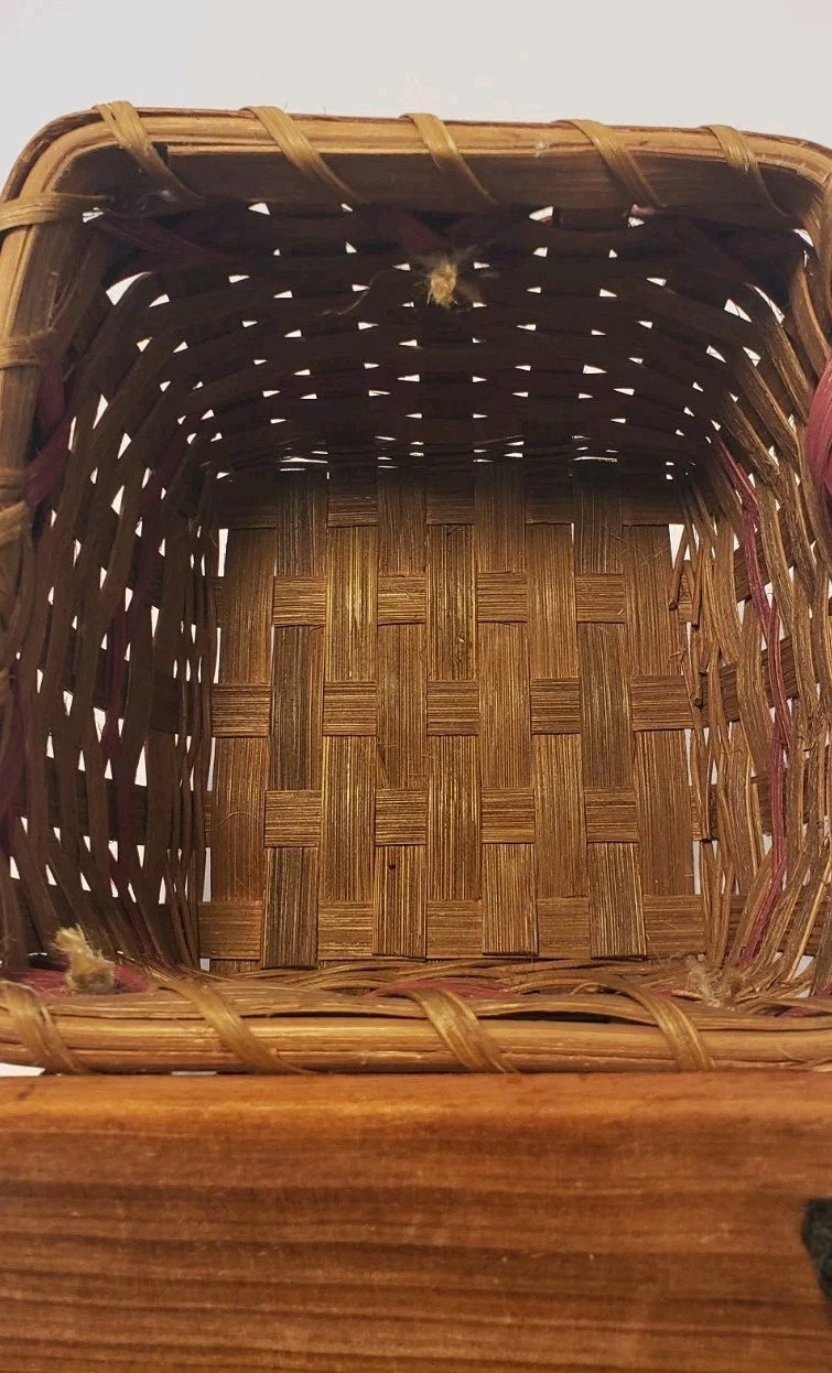 Vintage Wicker Tissue Box with Wooden Lid and Red Accents | eBay