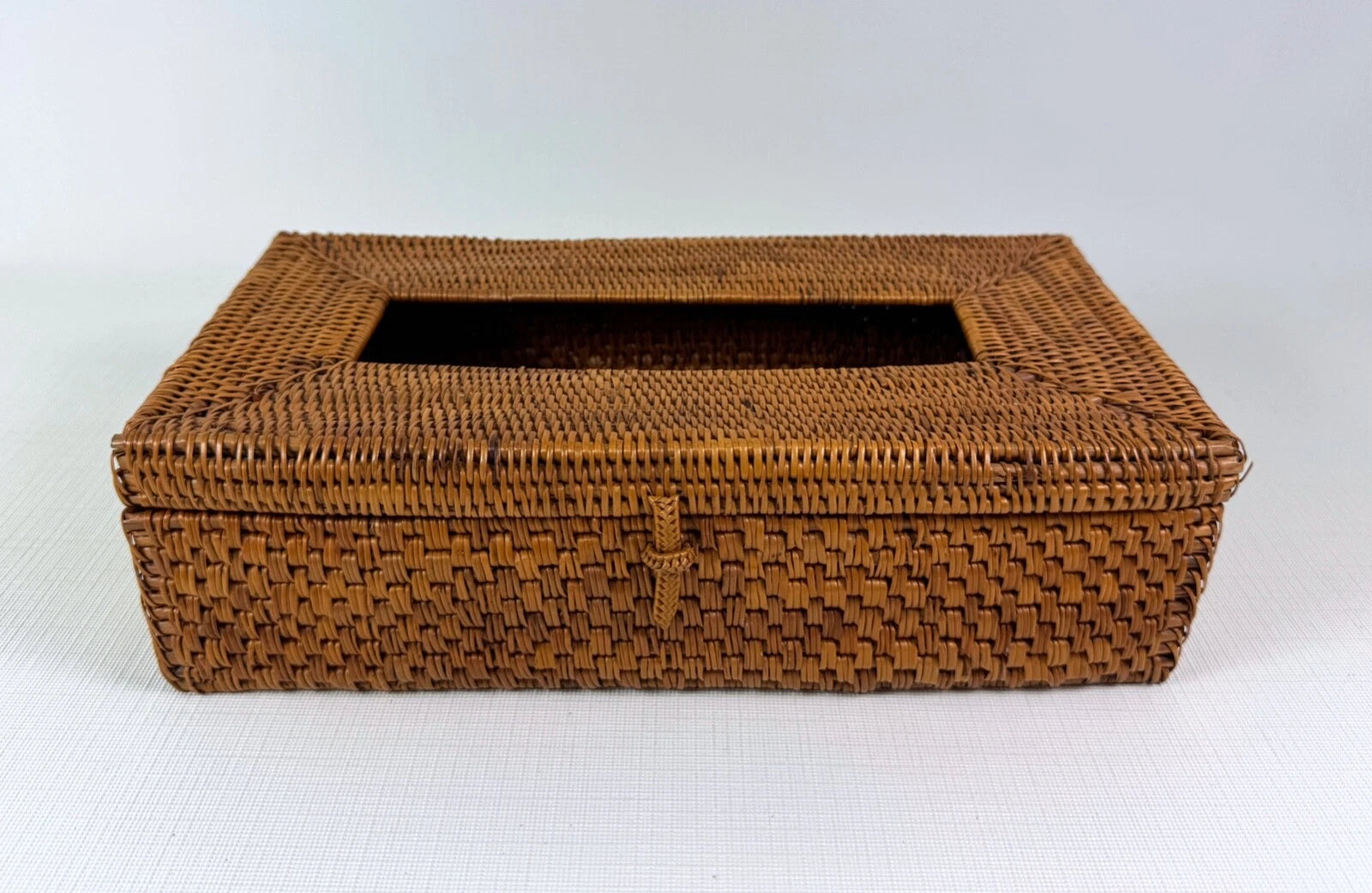 Vintage Wicker Rattan Woven Basket Long Tissue Box Cover Holder Box with Latch | eBay