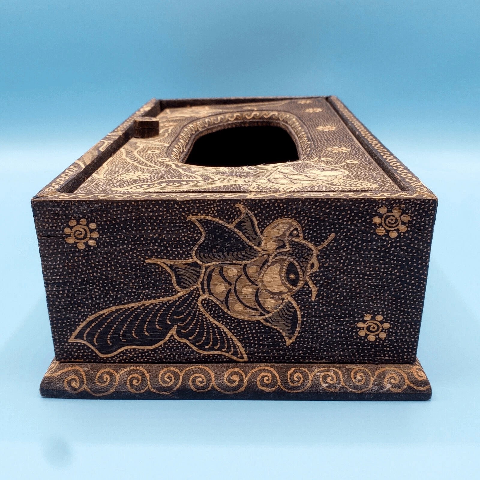 Koi Tissue Box Holder With Golden Accents Elegant Decor Koi Bath | eBay