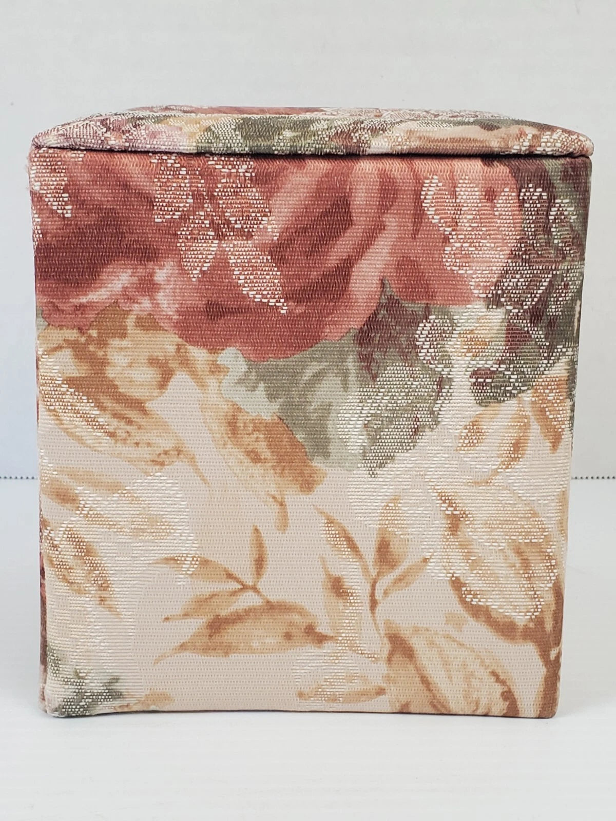 Croscill Cotswold Tissue Box Cover Floral Tapestry Fabric Shabby Chic Cottage | eBay