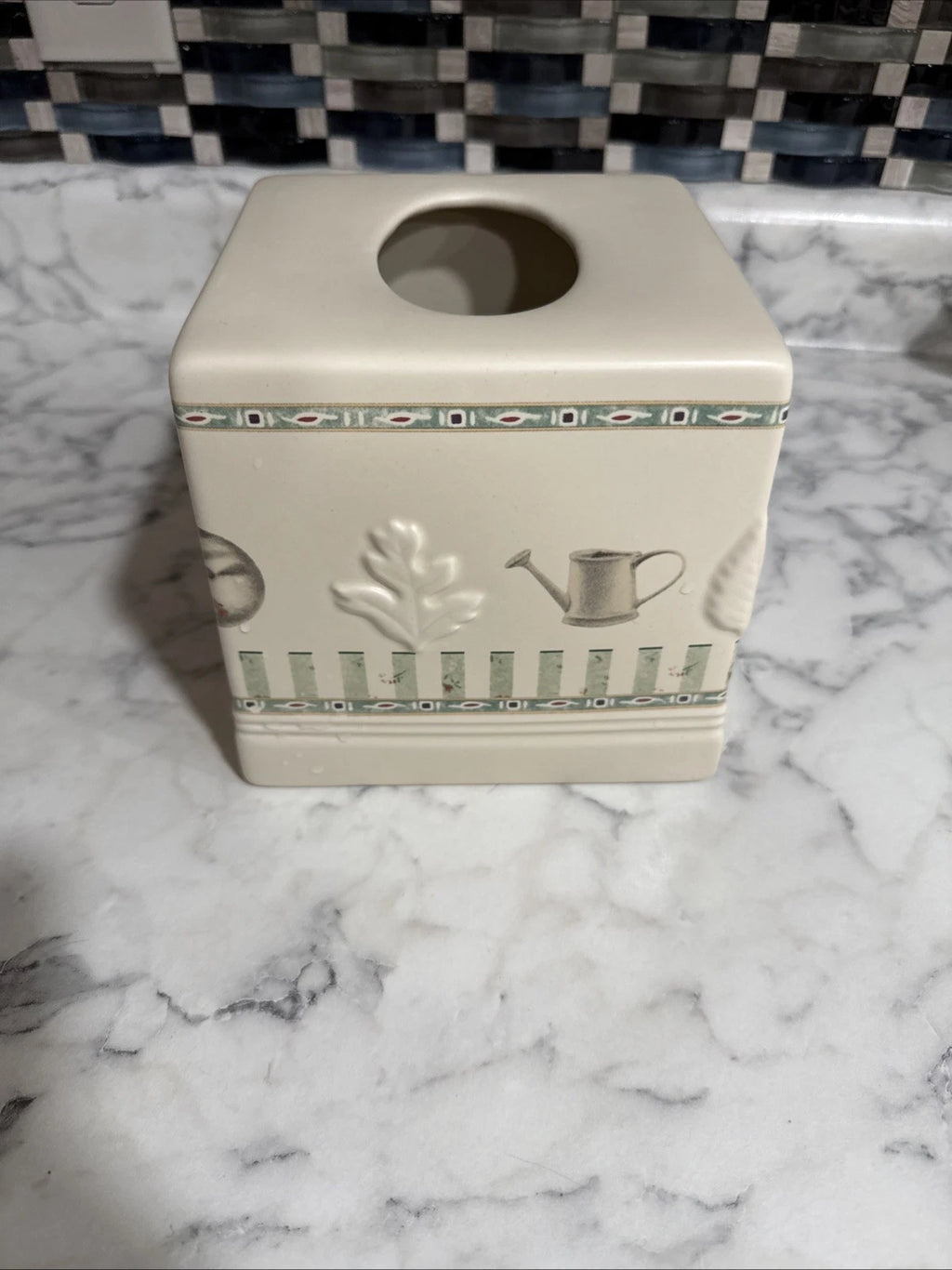 PFALTZGRAFF NATUREWOOD TISSUE BOX COVER DISPENSER - Damaged See Pictures | eBay