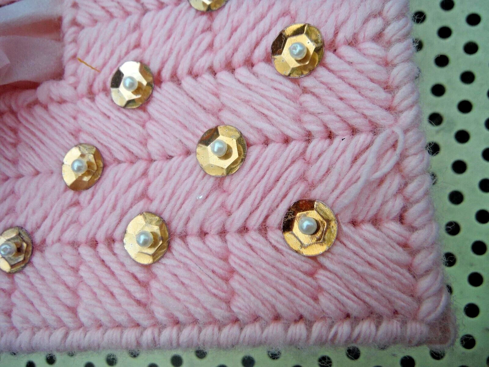 Vintage Needlework Rectangular Pink & Gold Tissue Box Cover & 1976 Box Tissues | eBay