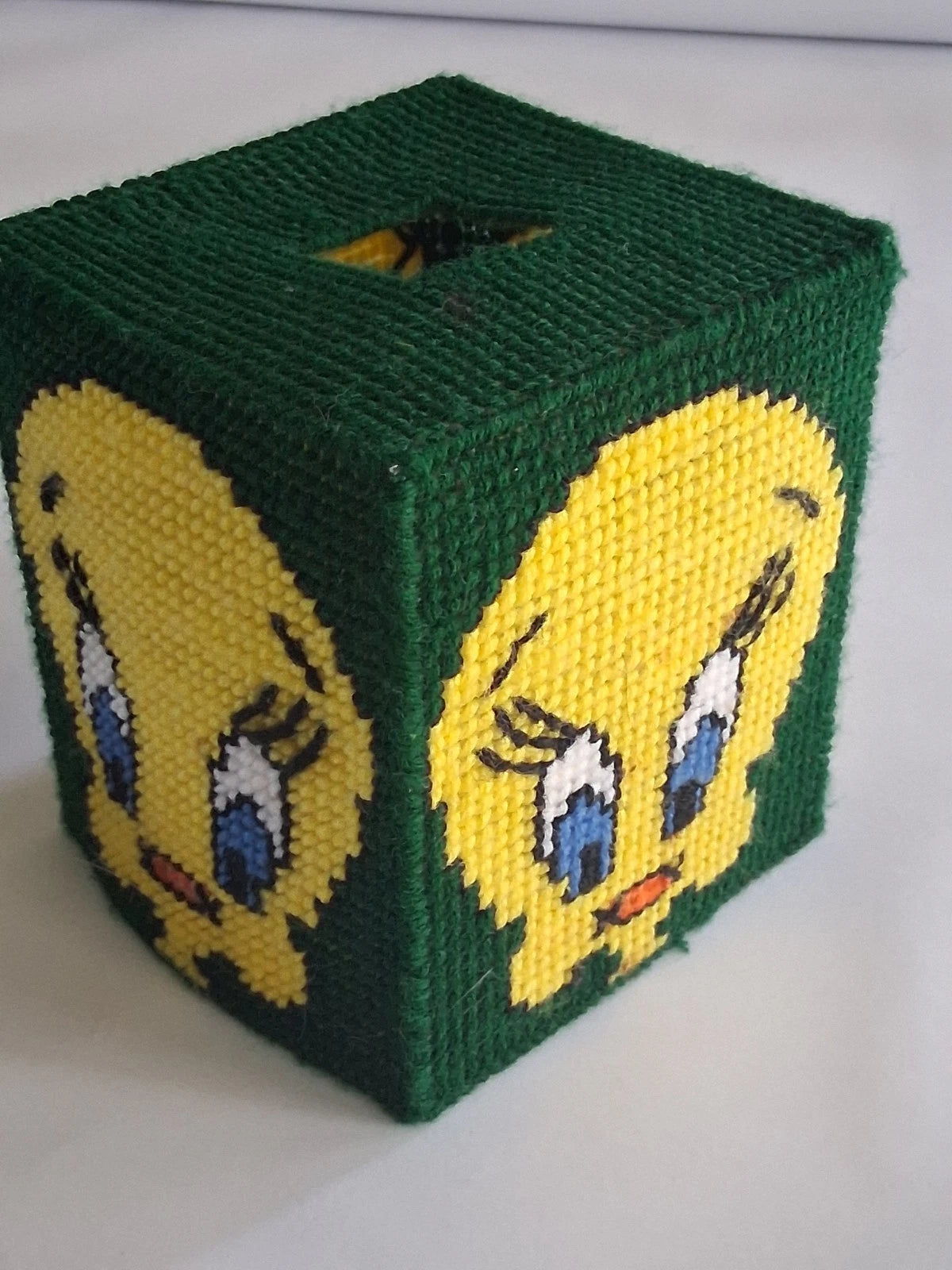 Tissue Box Cover Tweety Bird Nursery Classroom Yarn Cross Stitch Handmade Green | eBay