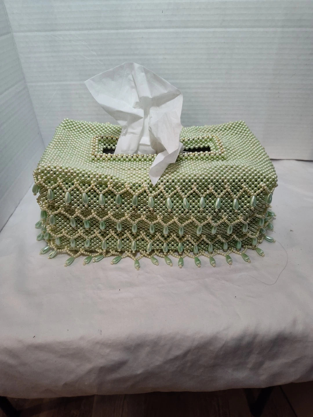 Handmade Green & White Beaded Tissue Box Cover 9.5"x4.5"x 5.5" Standard box size | eBay