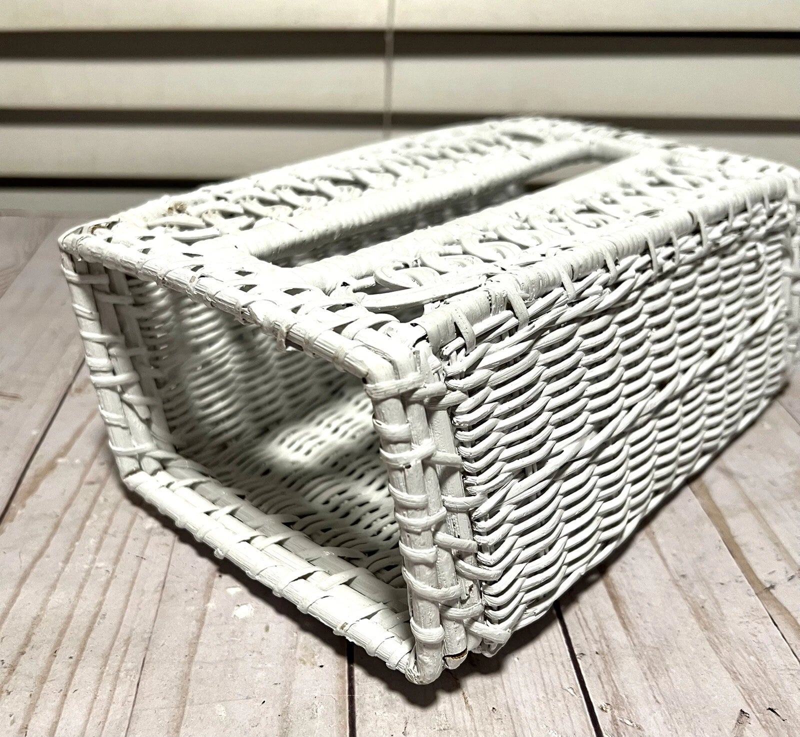 Vintage Woven Wicker Rattan White Tissue Box Cover Farmhouse Style 10x5 | eBay